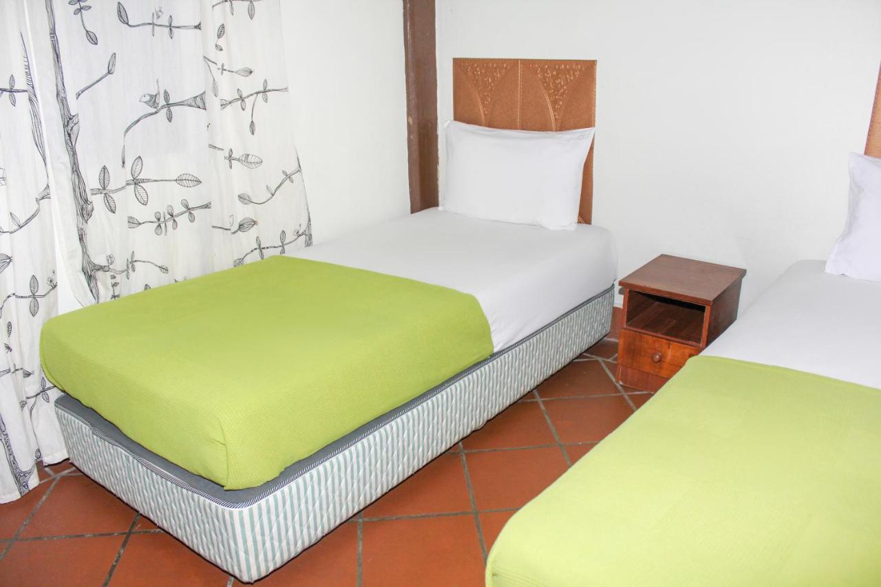 Spot On 89707 River View Guest House Tranquerah Buitenkant foto